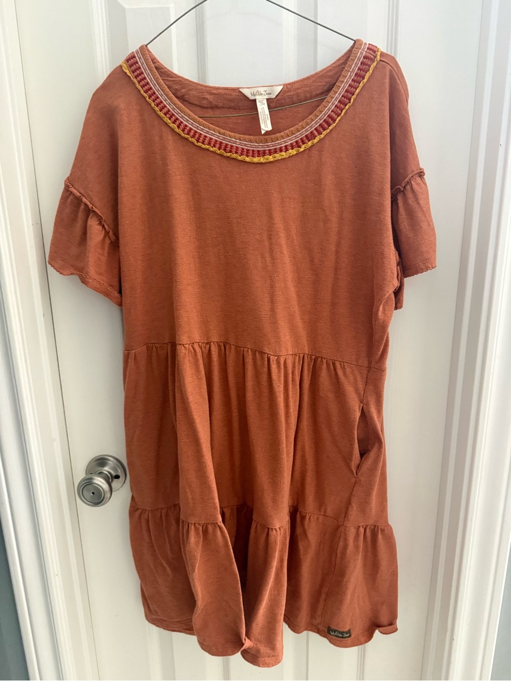 Retired Women’s Matilda Jane NWOT Rust Tiered Knit Dress w/Embroidered Neckline
